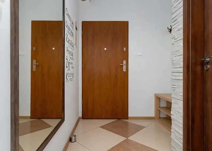 Spacious Two-bedroom With 2 Parking Spaces By Renters