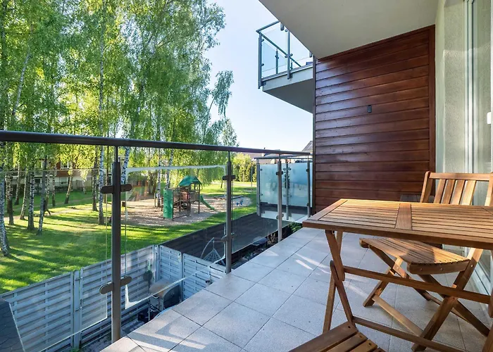 Spacious Two-bedroom With 2 Parking Spaces By Renters *