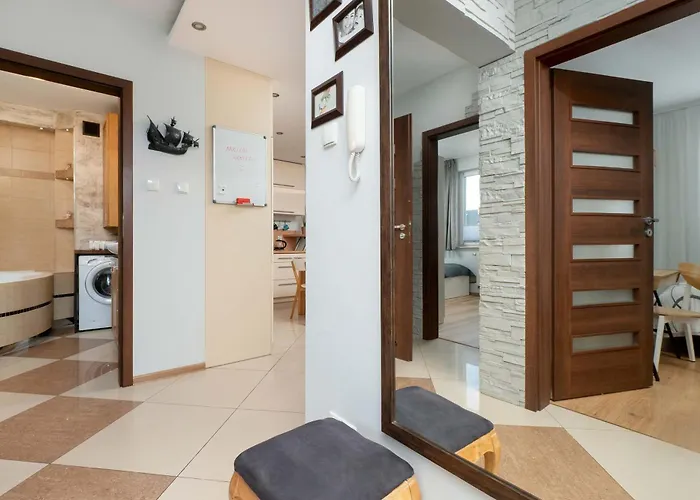 Spacious Two-bedroom With 2 Parking Spaces By Renters