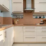 Spacious Two-bedroom With 2 Parking Spaces By Renters 格但斯克